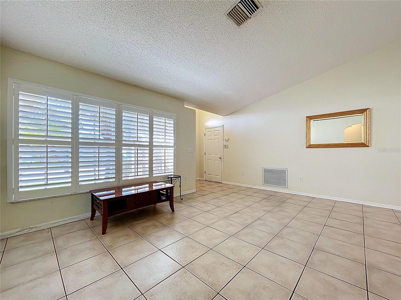 Image 11 of 44 For 1211 Franford Drive