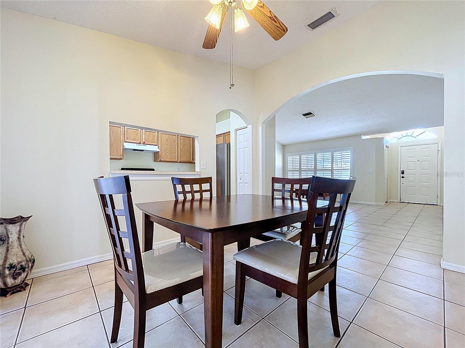 Image 14 of 44 For 1211 Franford Drive