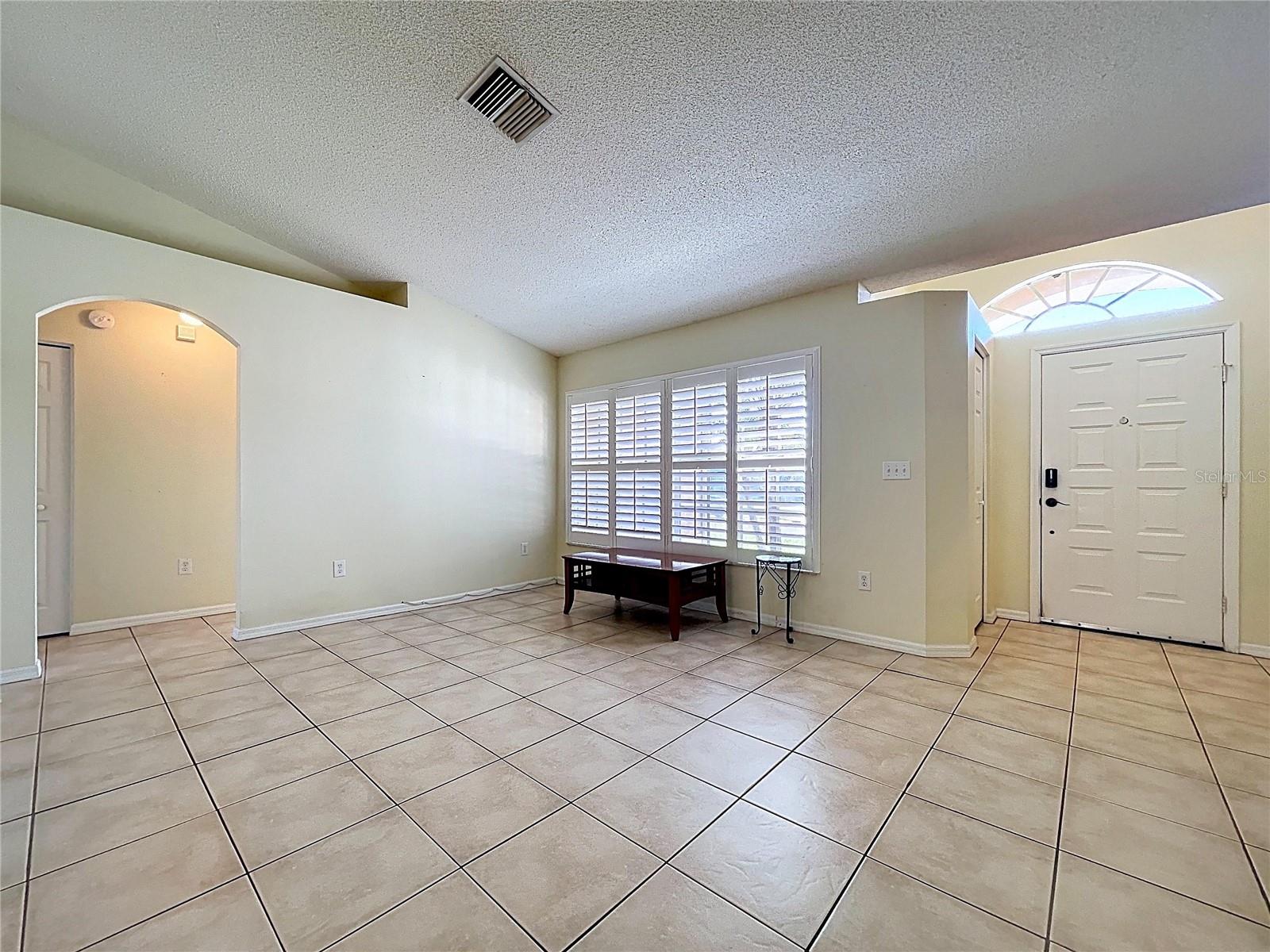 Image 9 of 44 For 1211 Franford Drive