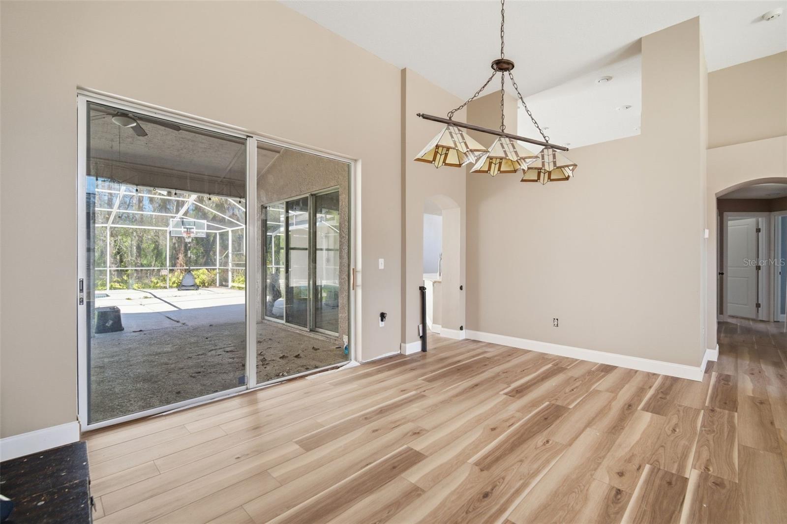 Image 13 of 61 For 28427 Openfield Loop