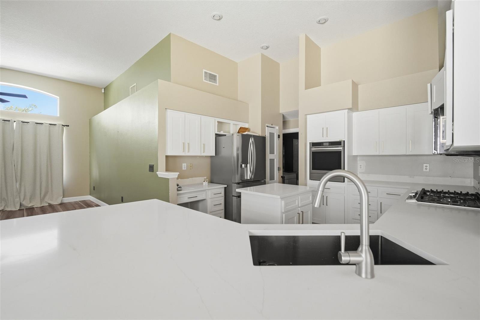 Image 22 of 61 For 28427 Openfield Loop