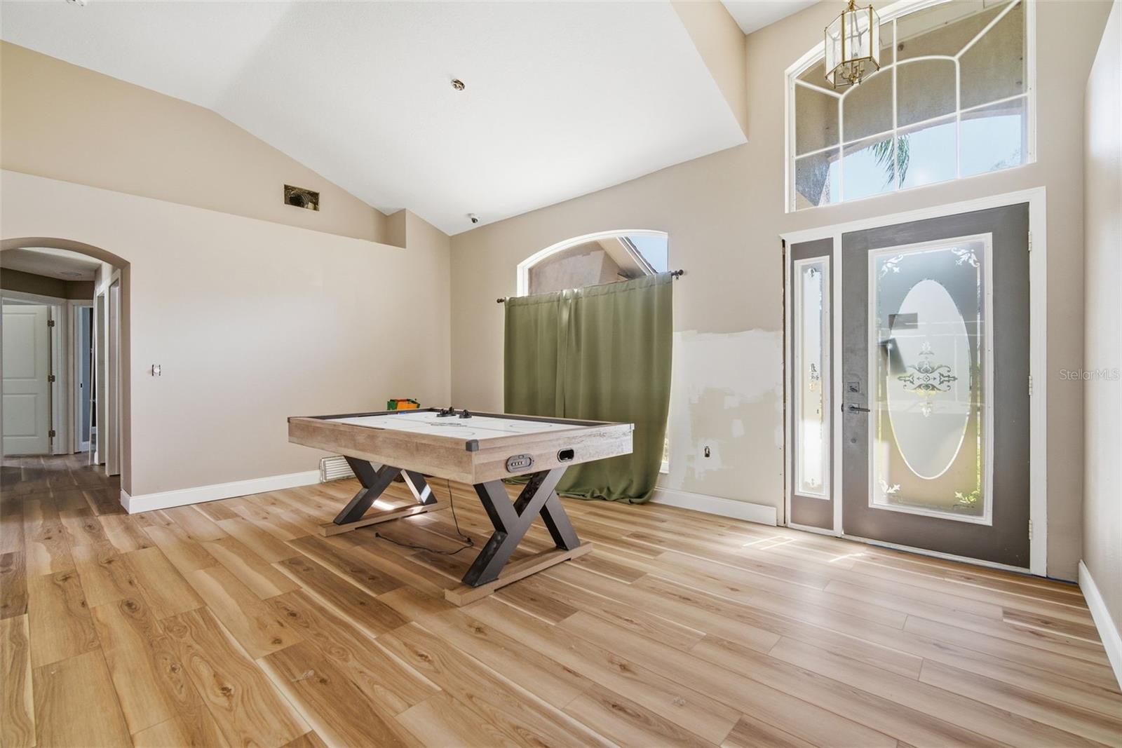 Image 3 of 61 For 28427 Openfield Loop