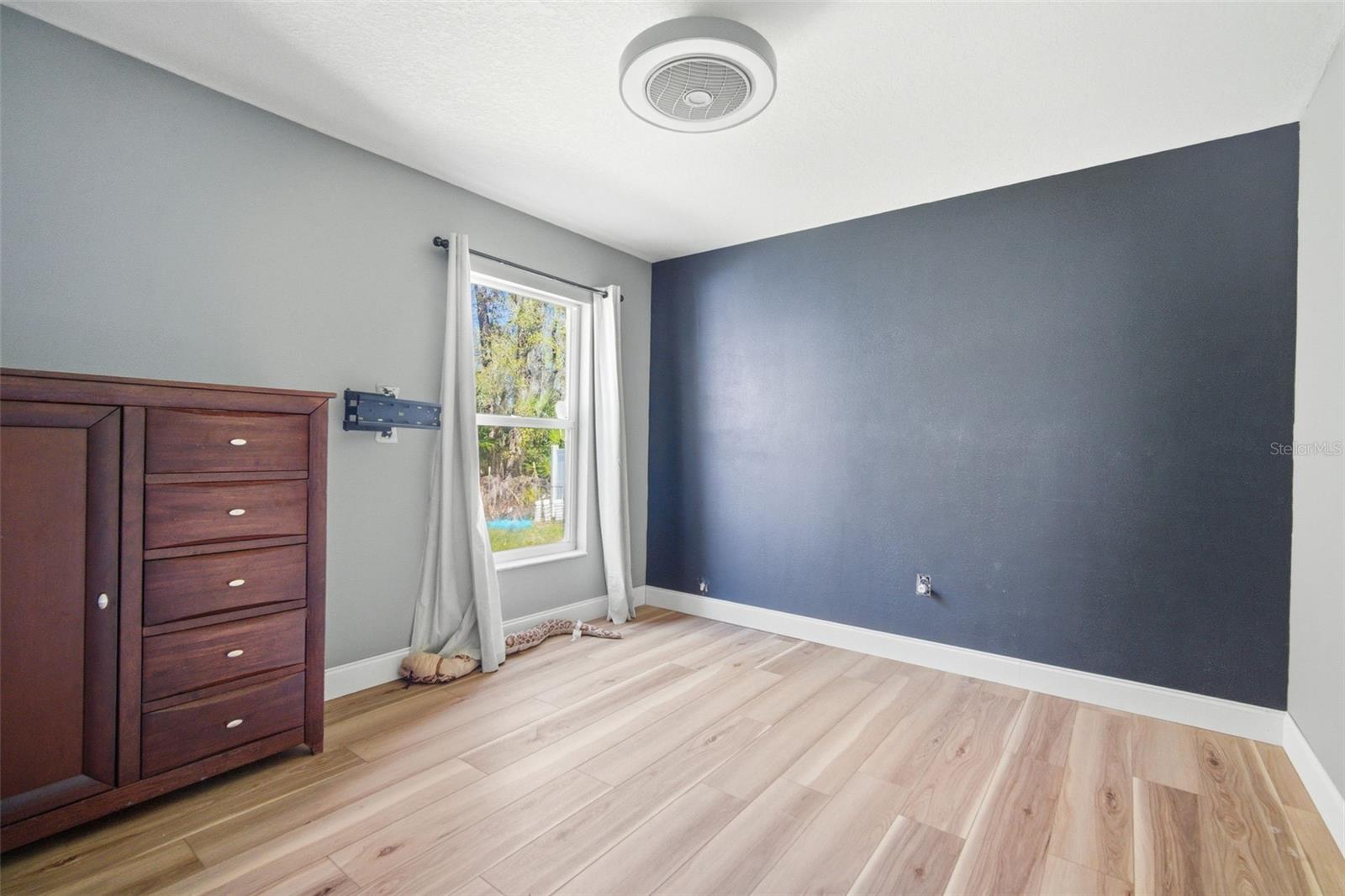 Image 34 of 61 For 28427 Openfield Loop