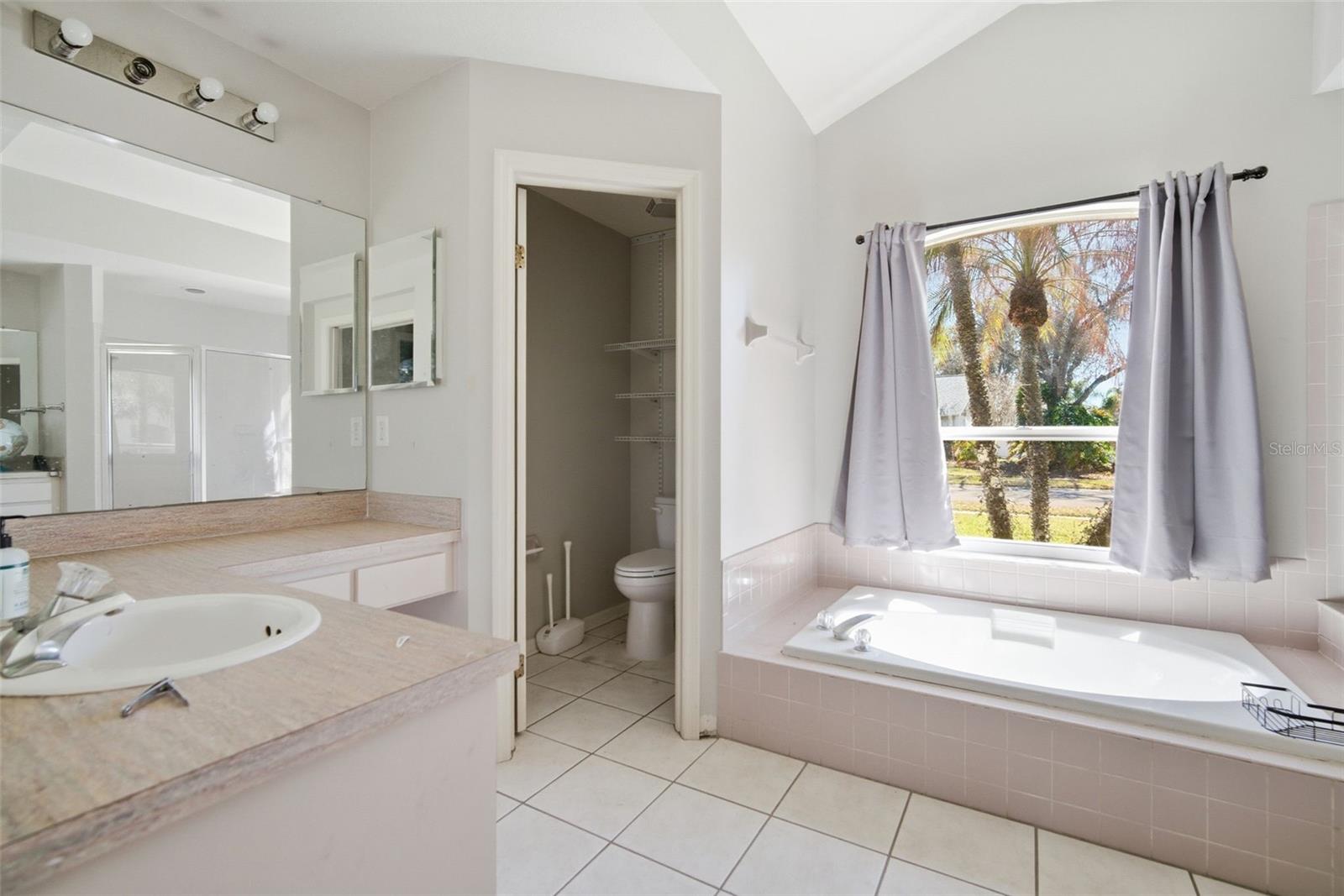 Image 39 of 61 For 28427 Openfield Loop