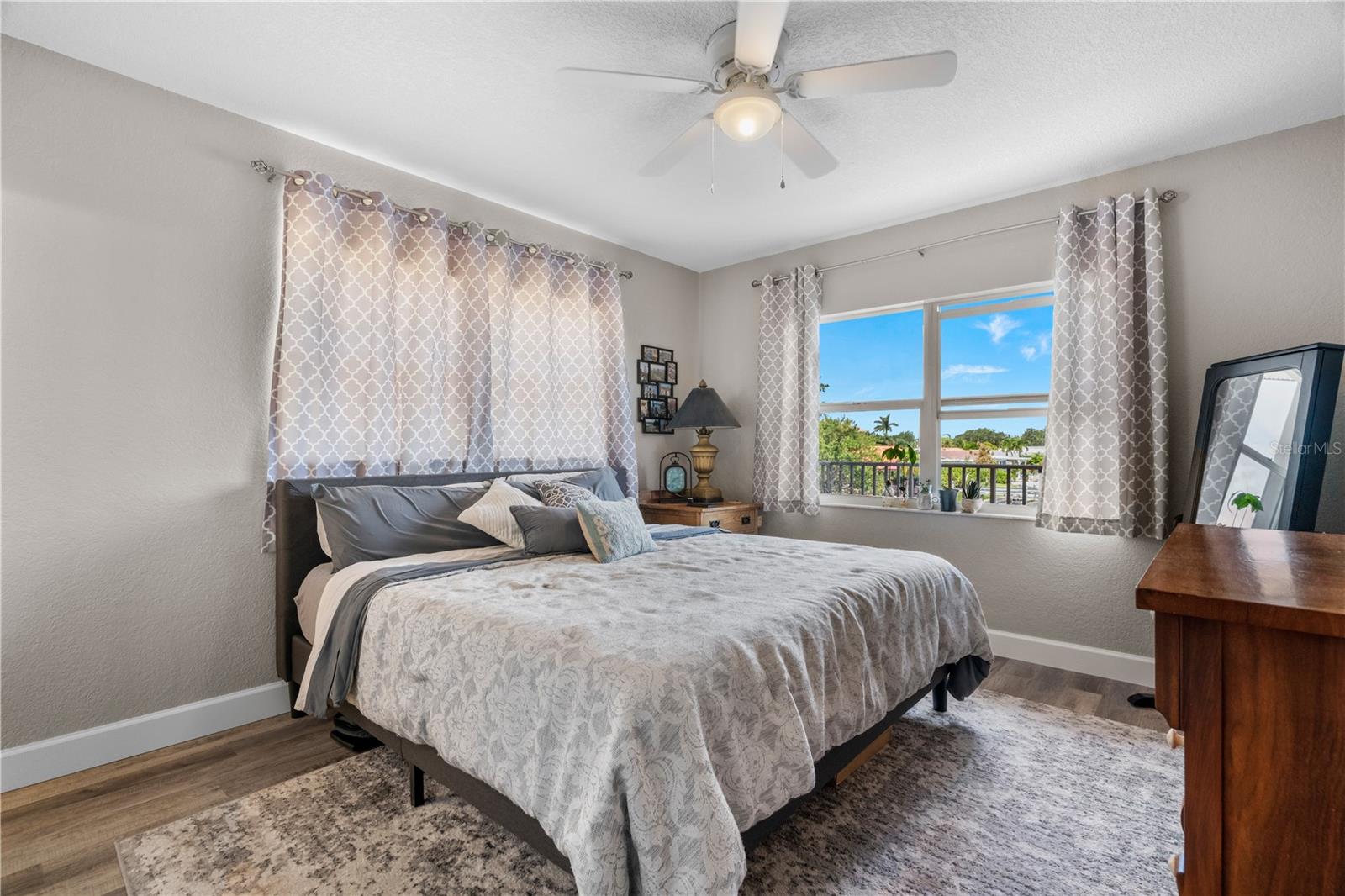 Image 9 of 20 For 3753 46th Avenue S 6