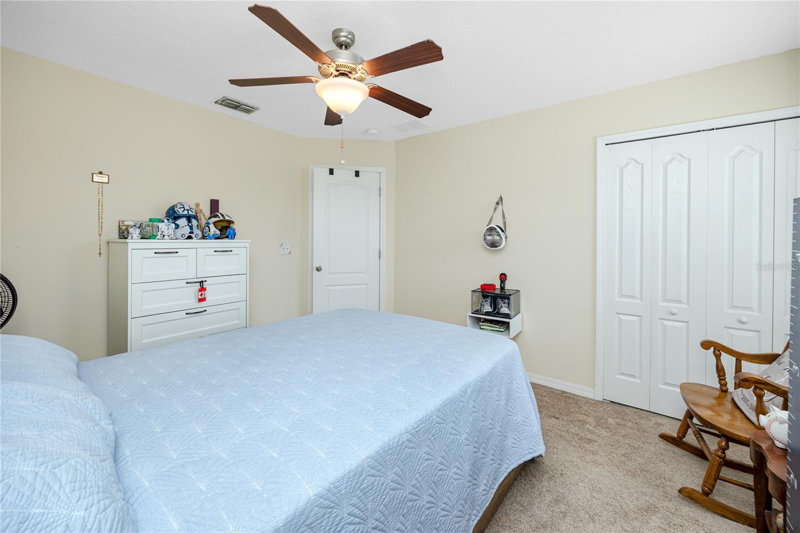 Listing photo id 27 for 2753 Hampton Green Lane