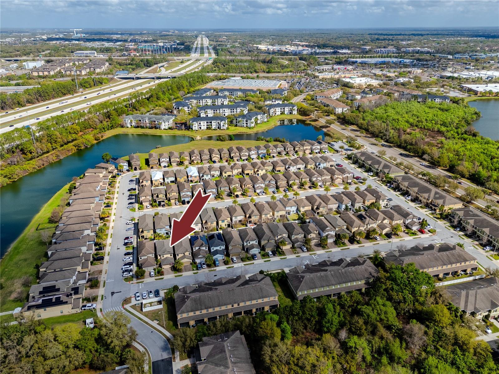 Listing photo id 45 for 2753 Hampton Green Lane