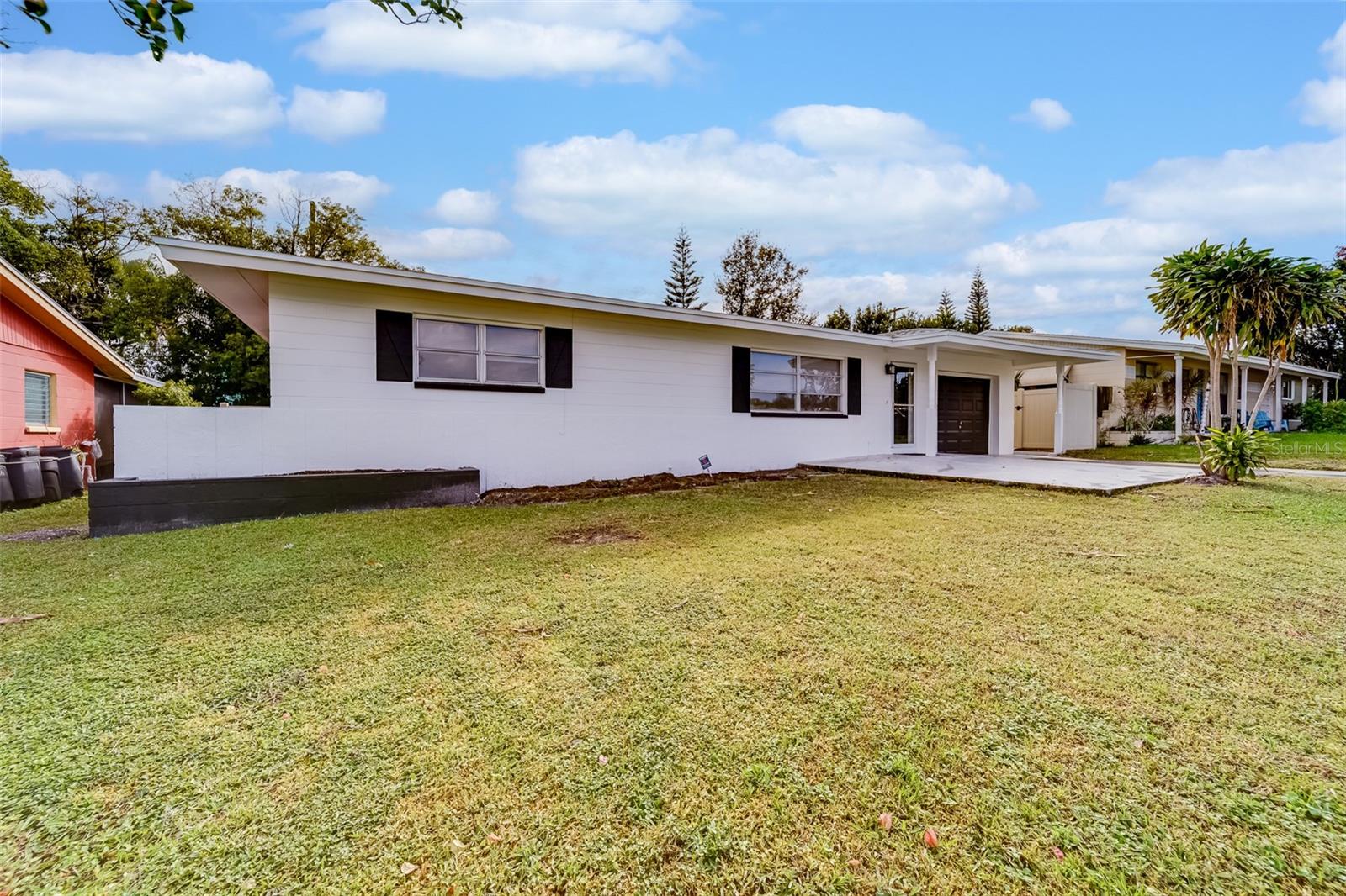 Image 34 of 45 For 11424 79th Avenue