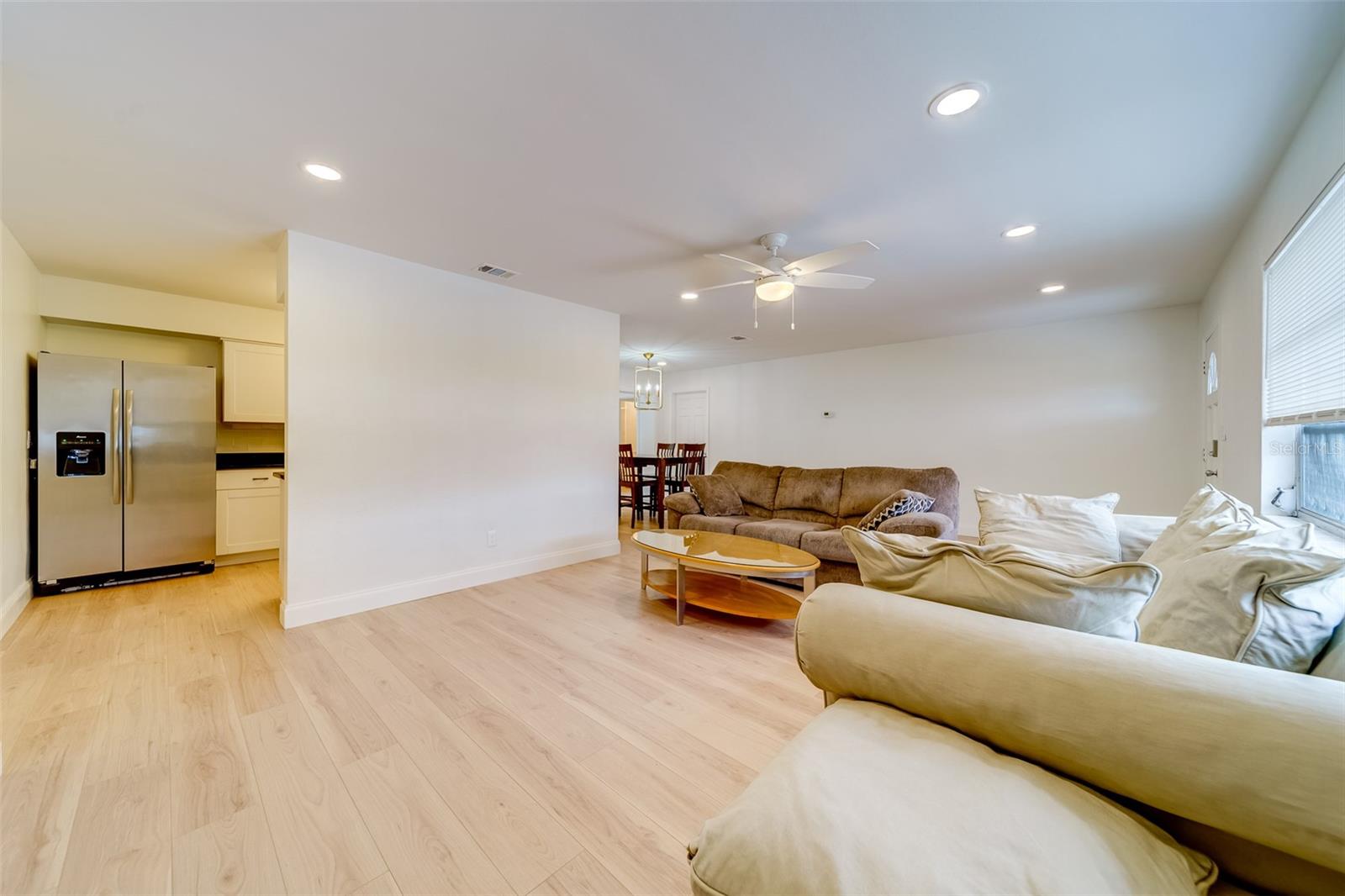 Image 7 of 45 For 11424 79th Avenue