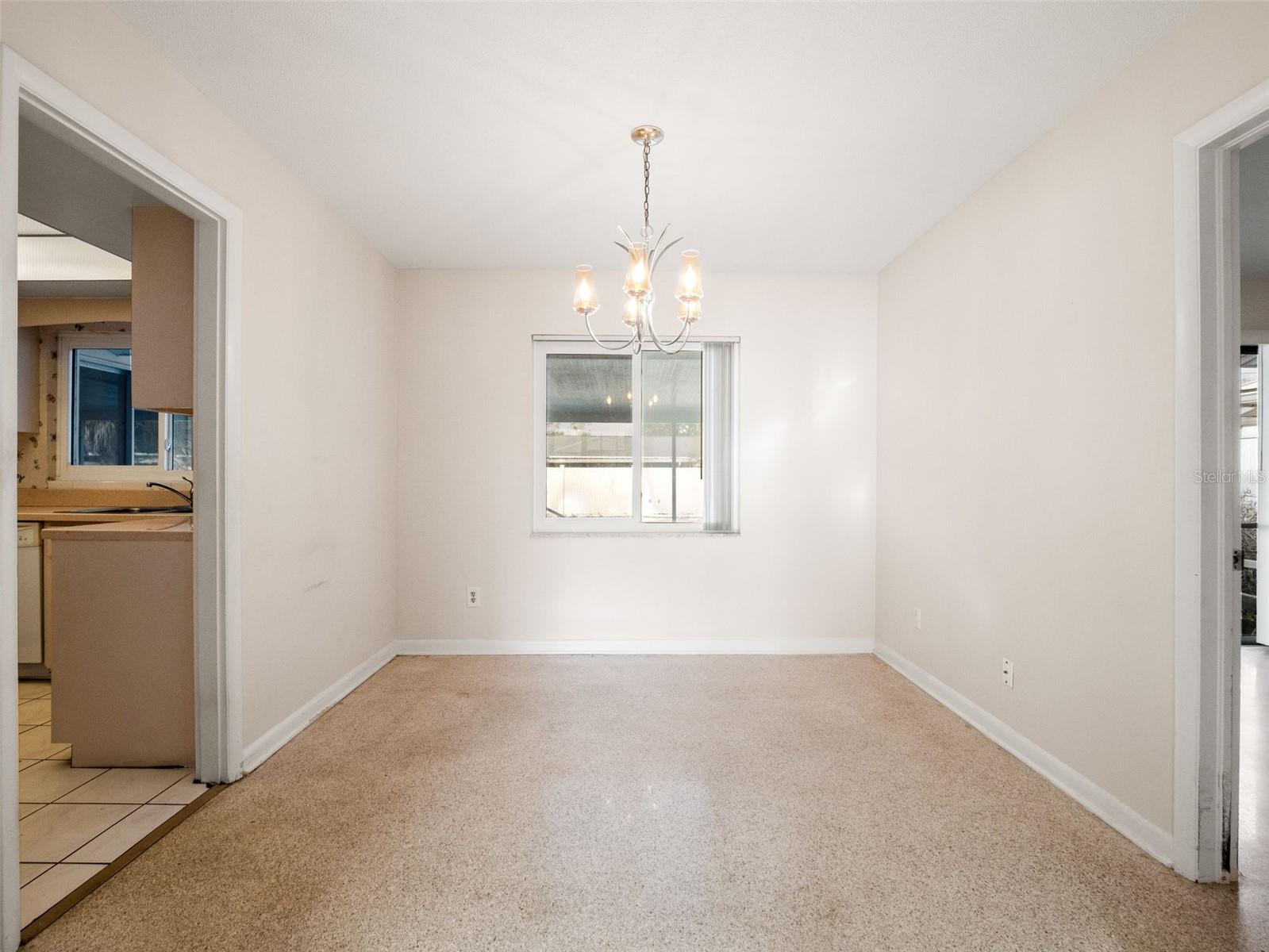 Image 12 of 25 For 275 Ranger Boulevard