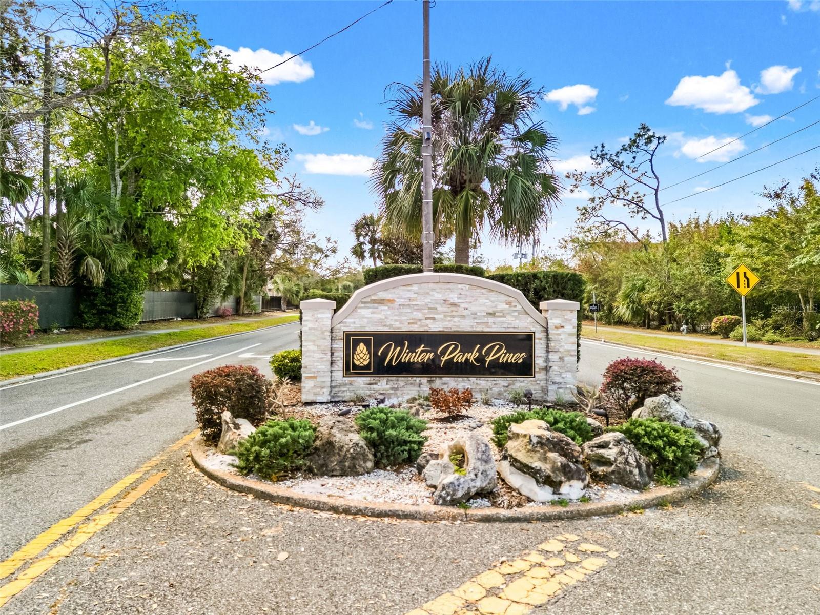 Image 4 of 25 For 275 Ranger Boulevard