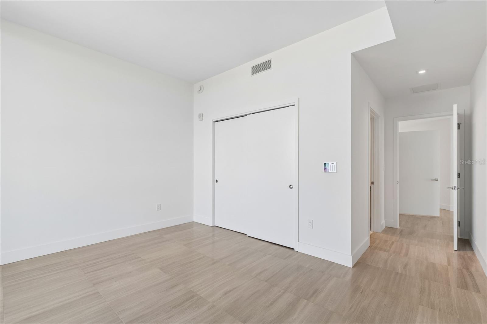 Image 27 of 50 For 3101 Bayshore Boulevard 2104