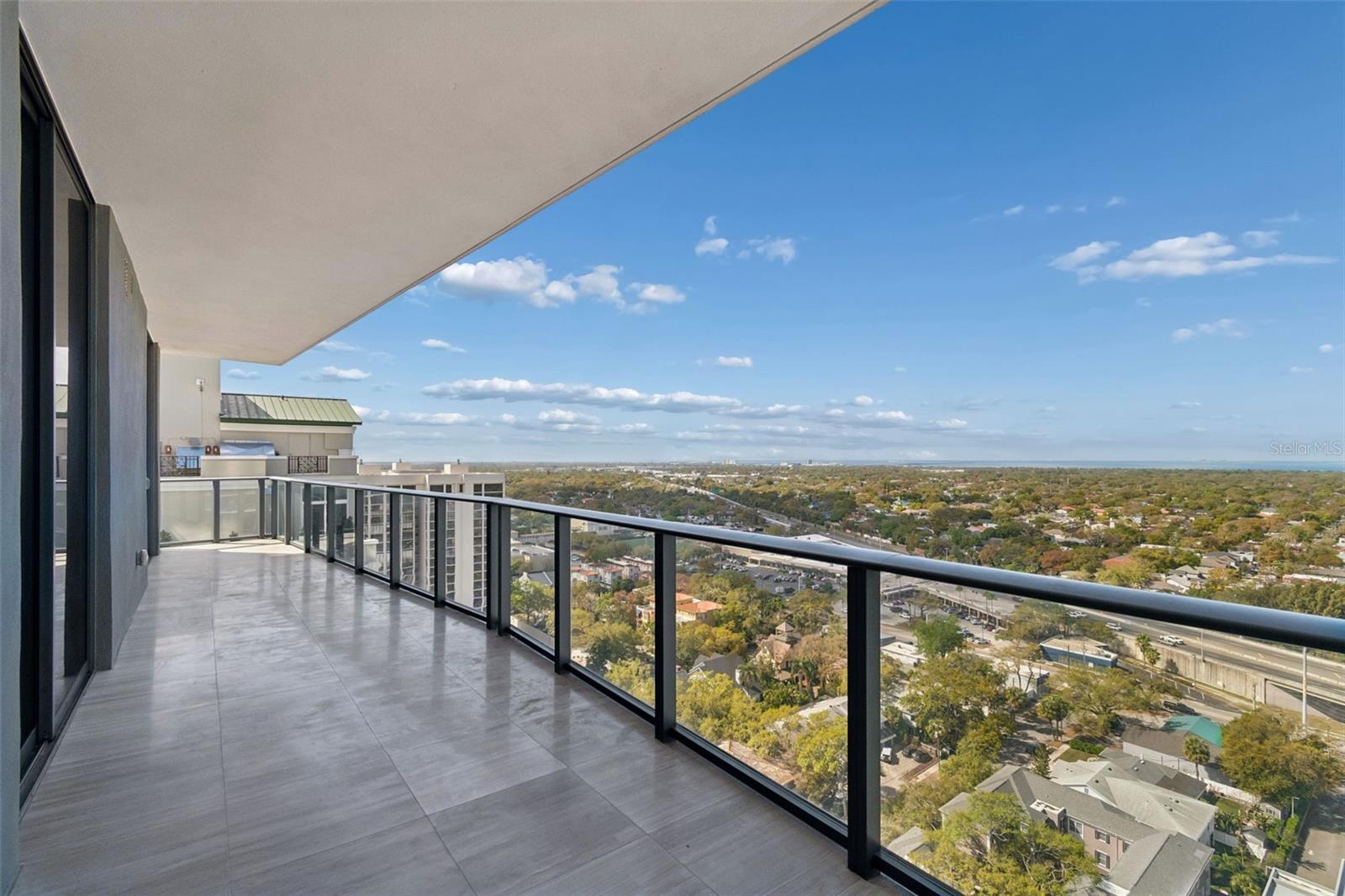 Image 28 of 50 For 3101 Bayshore Boulevard 2104