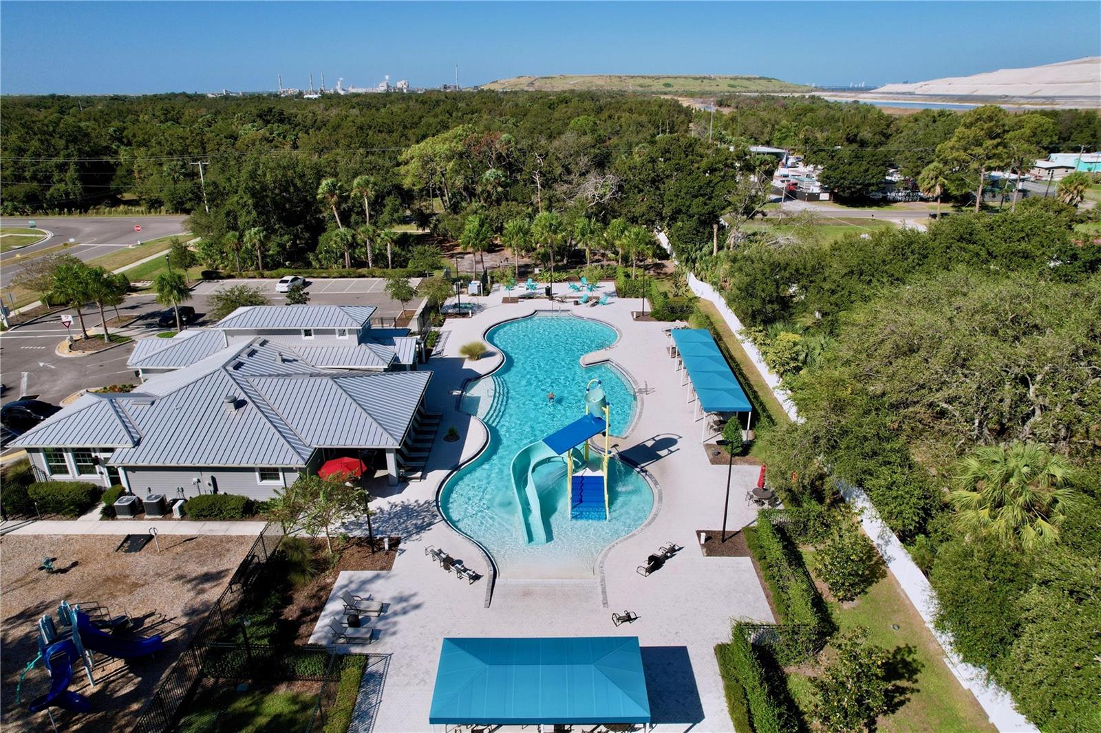 Image 20 of 26 For 8501 White Poplar Drive