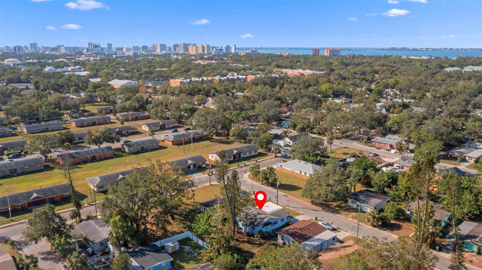 Image 29 of 30 For 2418 Links Avenue