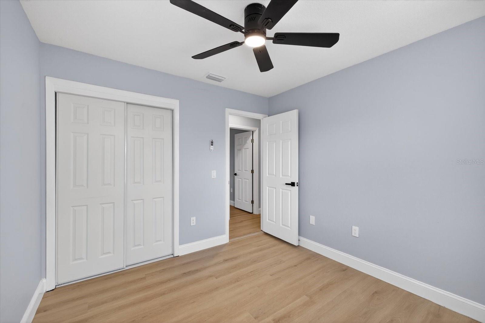 Image 10 of 18 For 10602 Rivercrest Drive