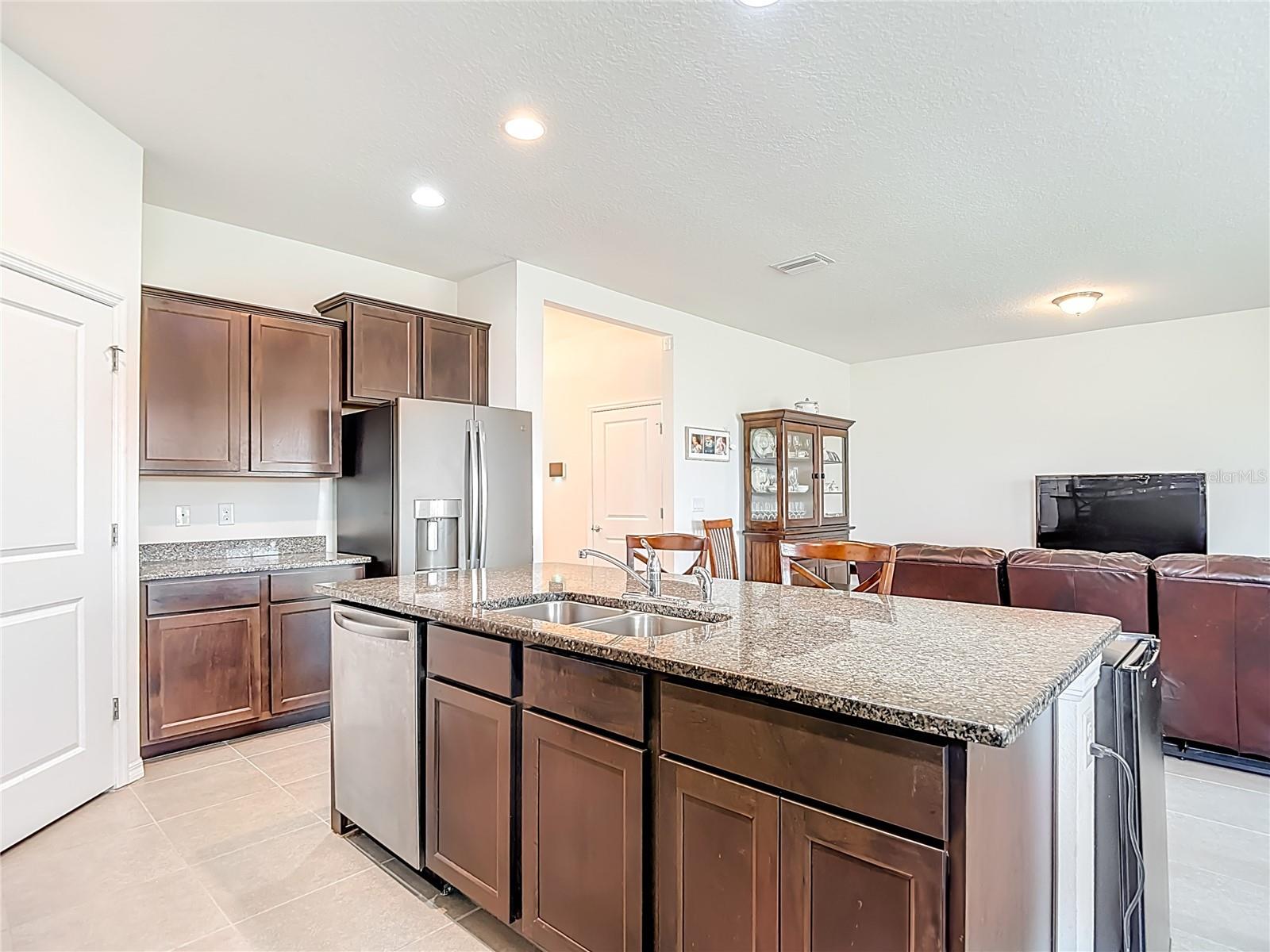 Image 17 of 80 For 31385 Tansy Bend