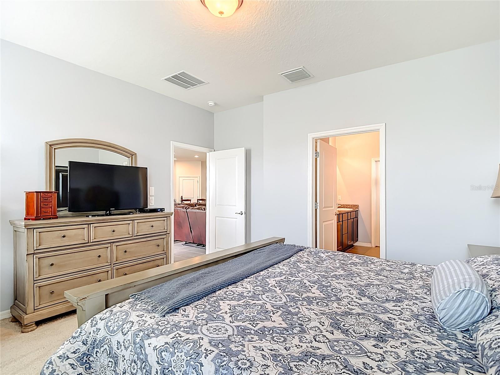 Image 27 of 80 For 31385 Tansy Bend