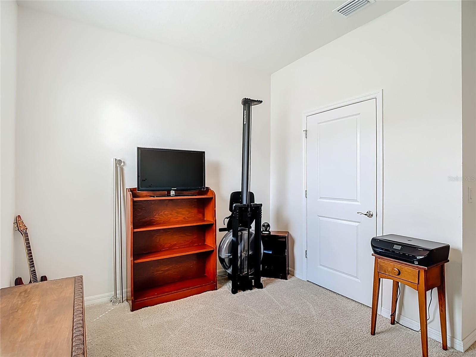 Image 34 of 80 For 31385 Tansy Bend