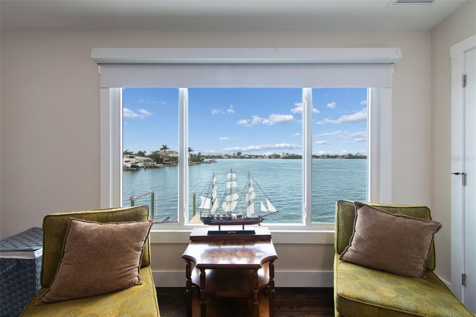 Listing photo id 28 for 478 Harbor Drive N