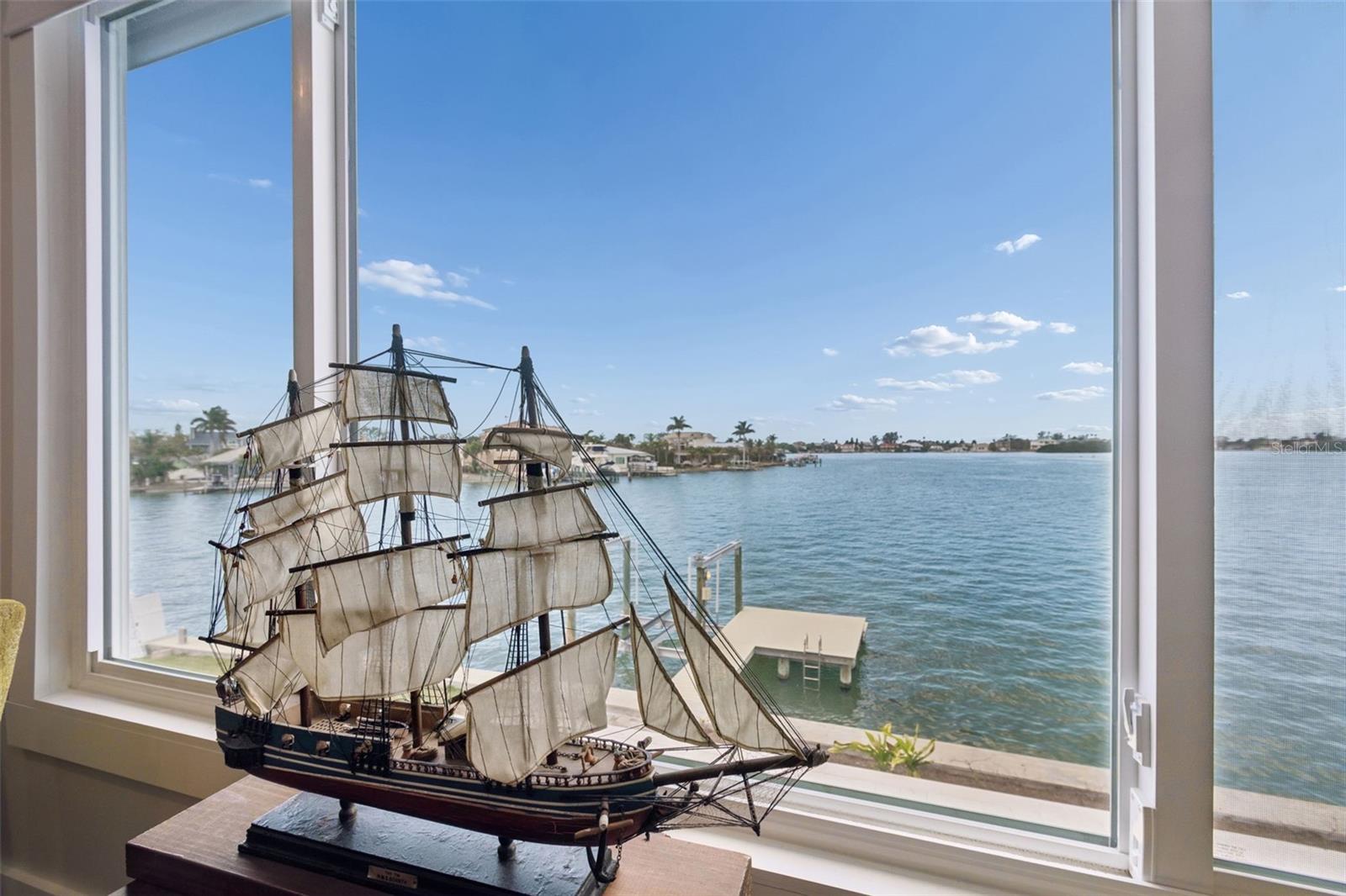 Listing photo id 33 for 478 Harbor Drive N