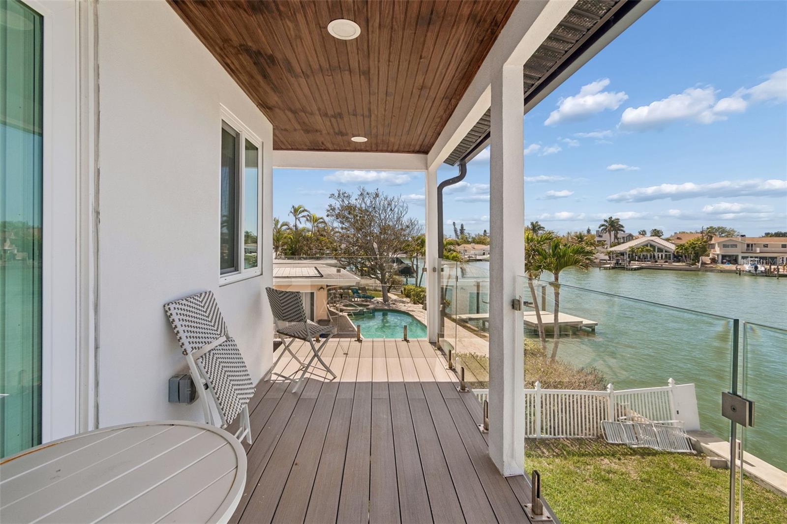 Listing photo id 42 for 478 Harbor Drive N