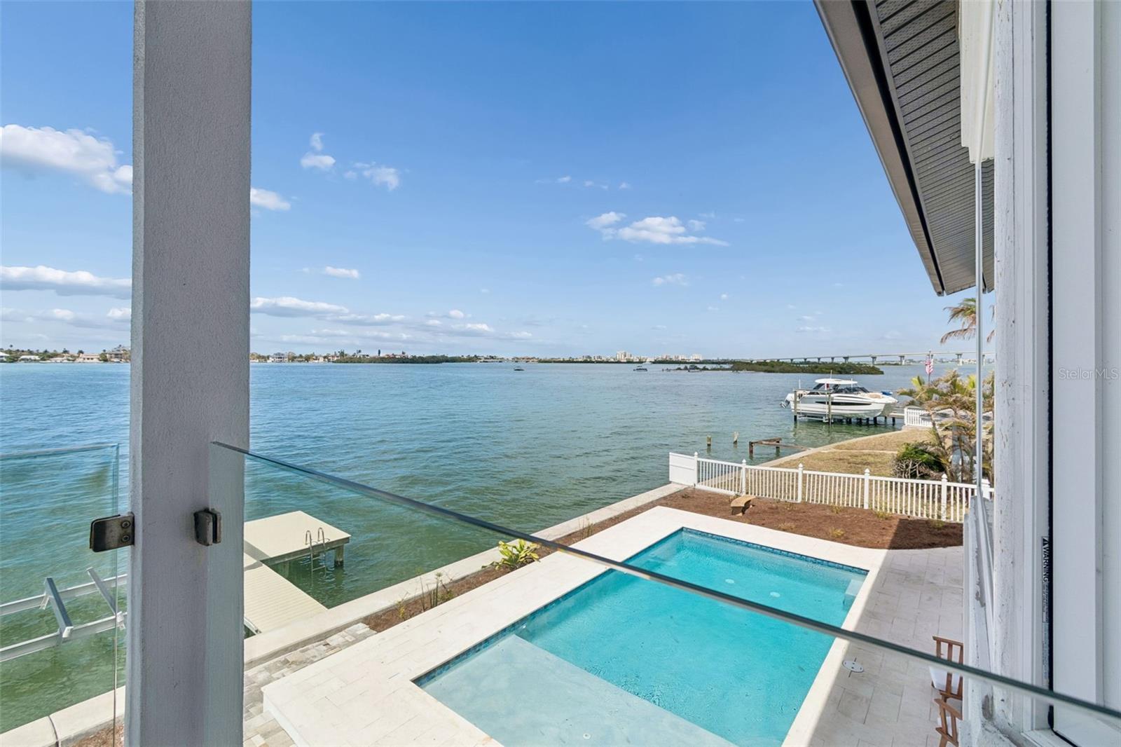 Listing photo id 46 for 478 Harbor Drive N