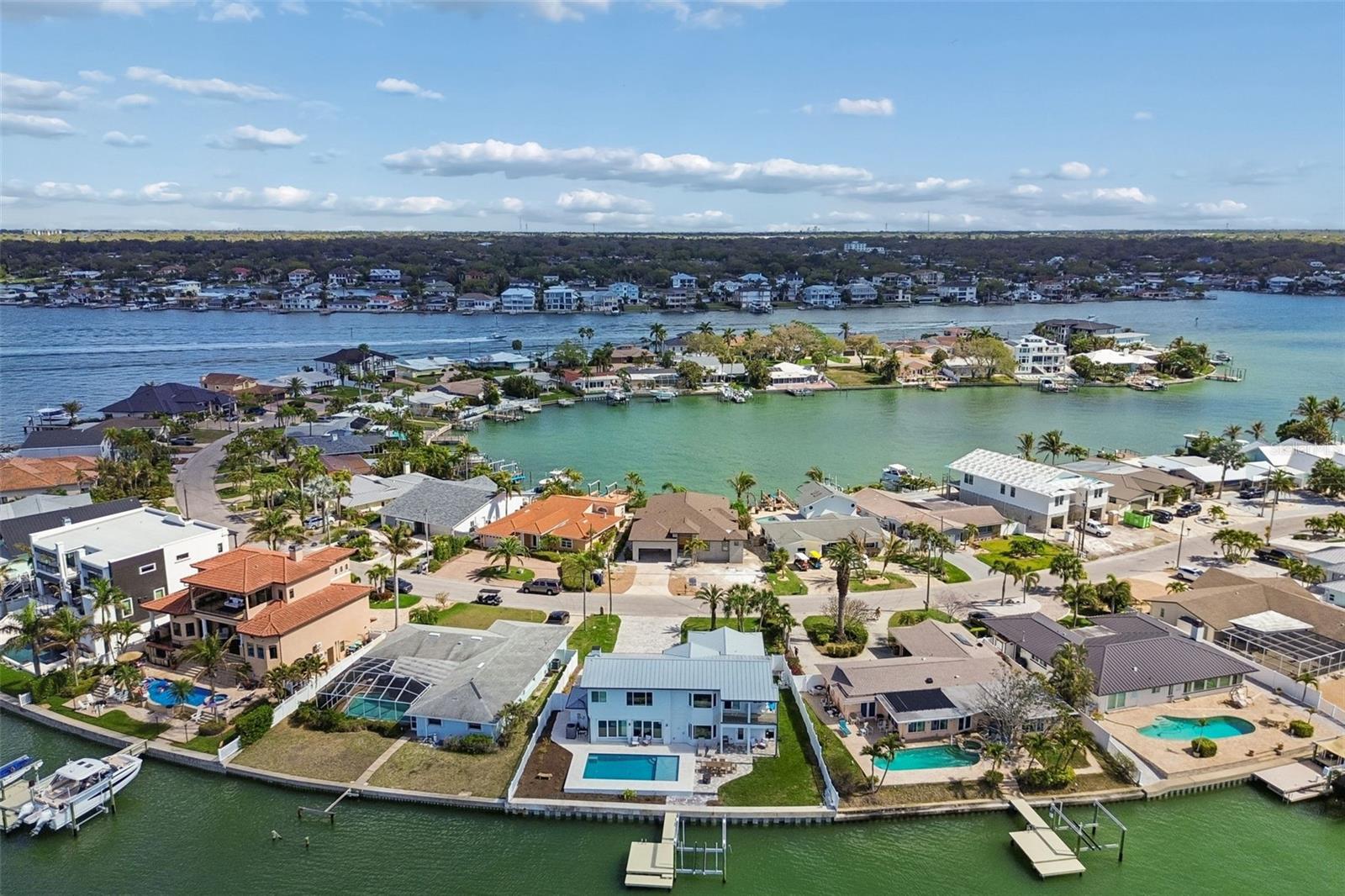 Listing photo id 67 for 478 Harbor Drive N