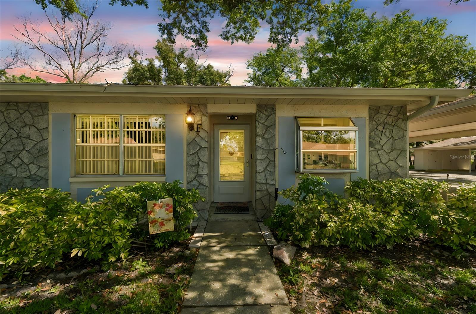 Details for 2231 Lark Circle E F, PALM HARBOR, FL 34684