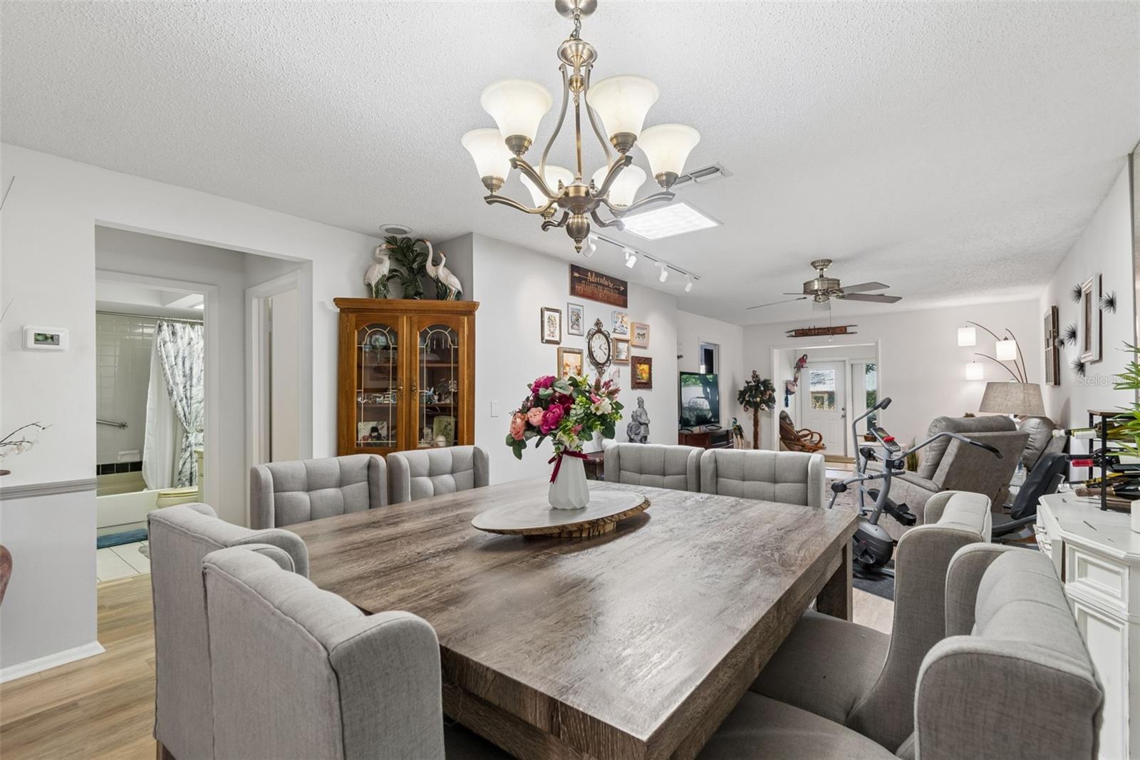 Image 11 of 68 For 2231 Lark Circle E F