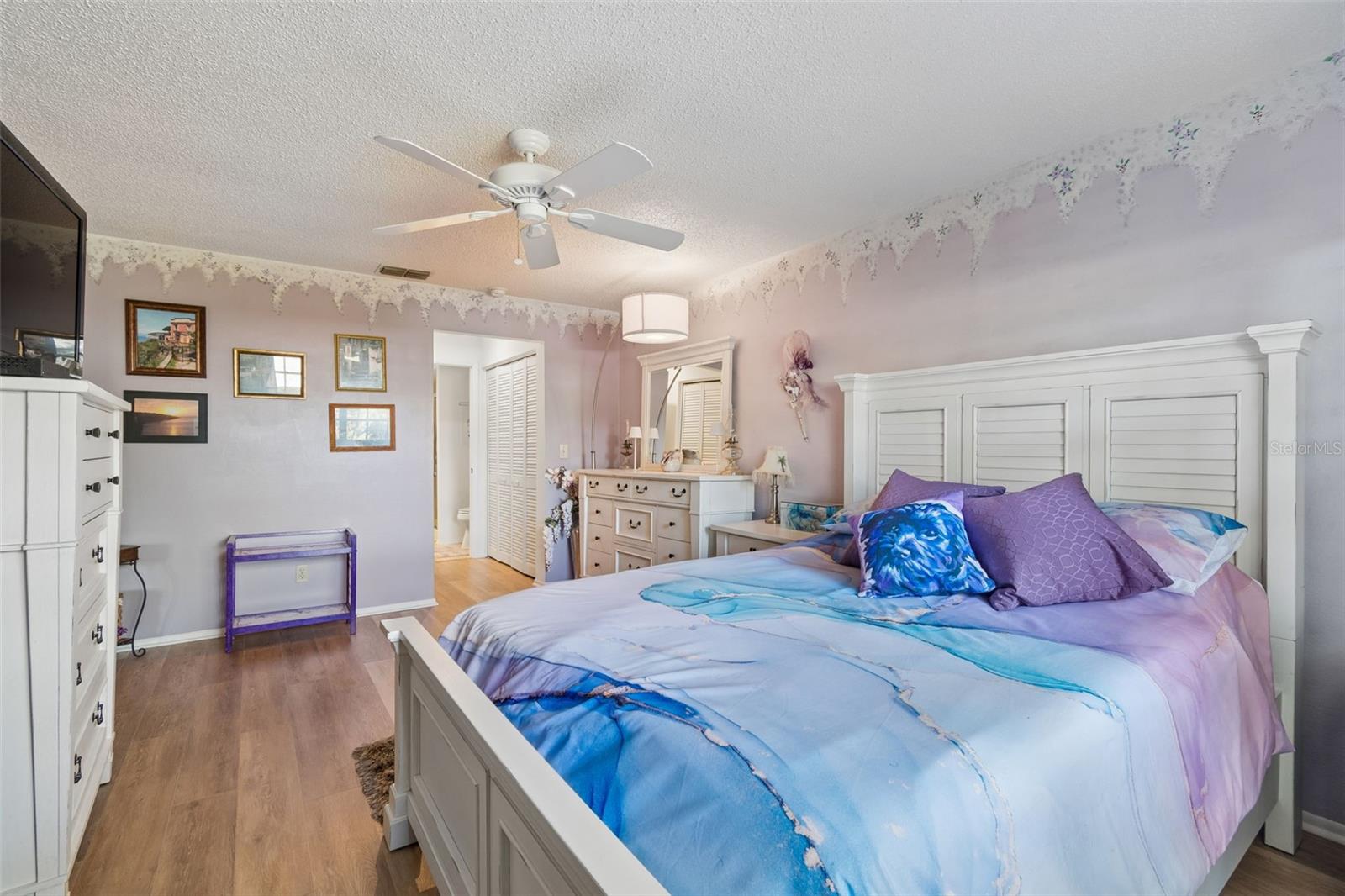 Image 16 of 68 For 2231 Lark Circle E F