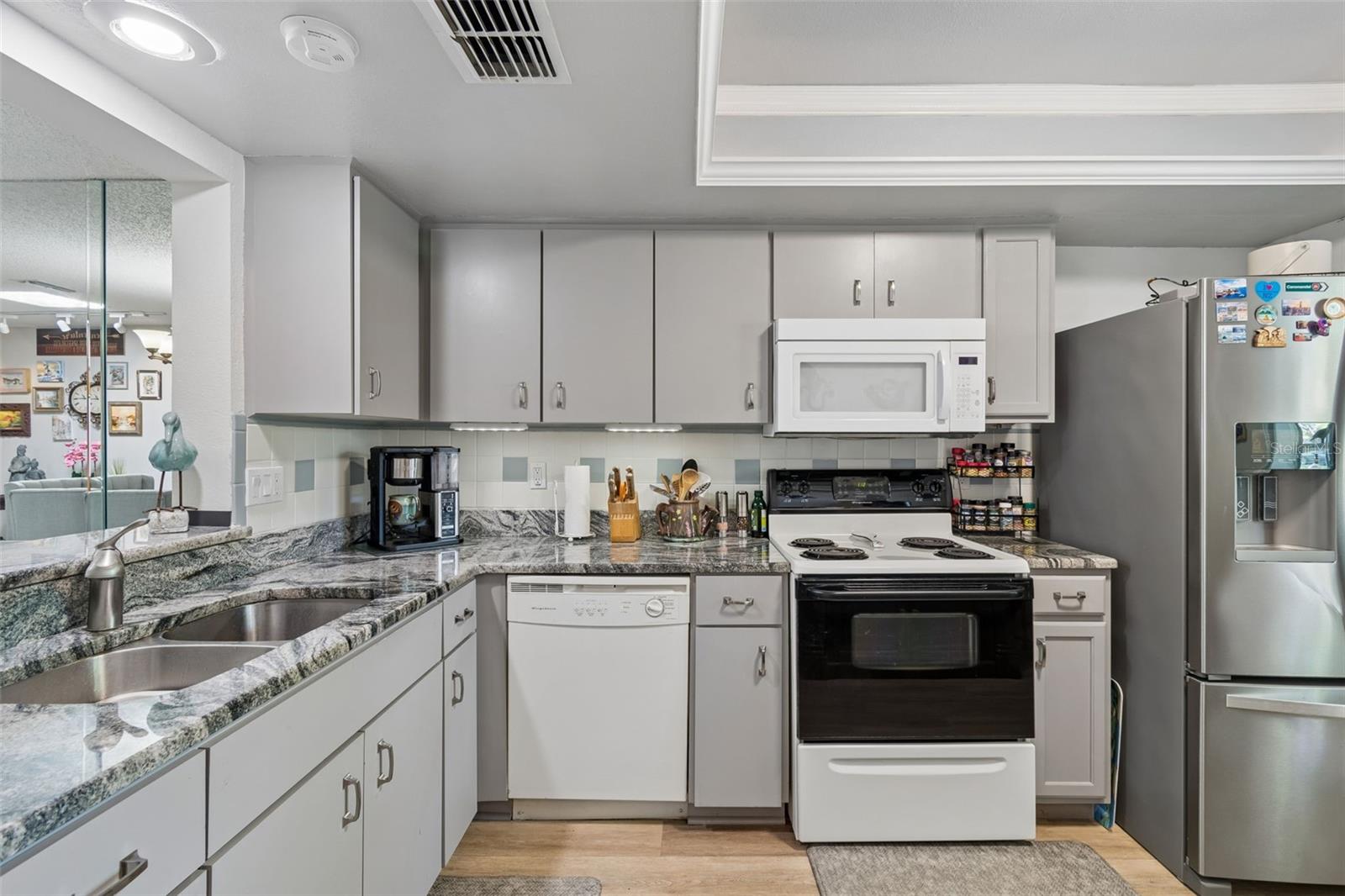 Image 3 of 68 For 2231 Lark Circle E F