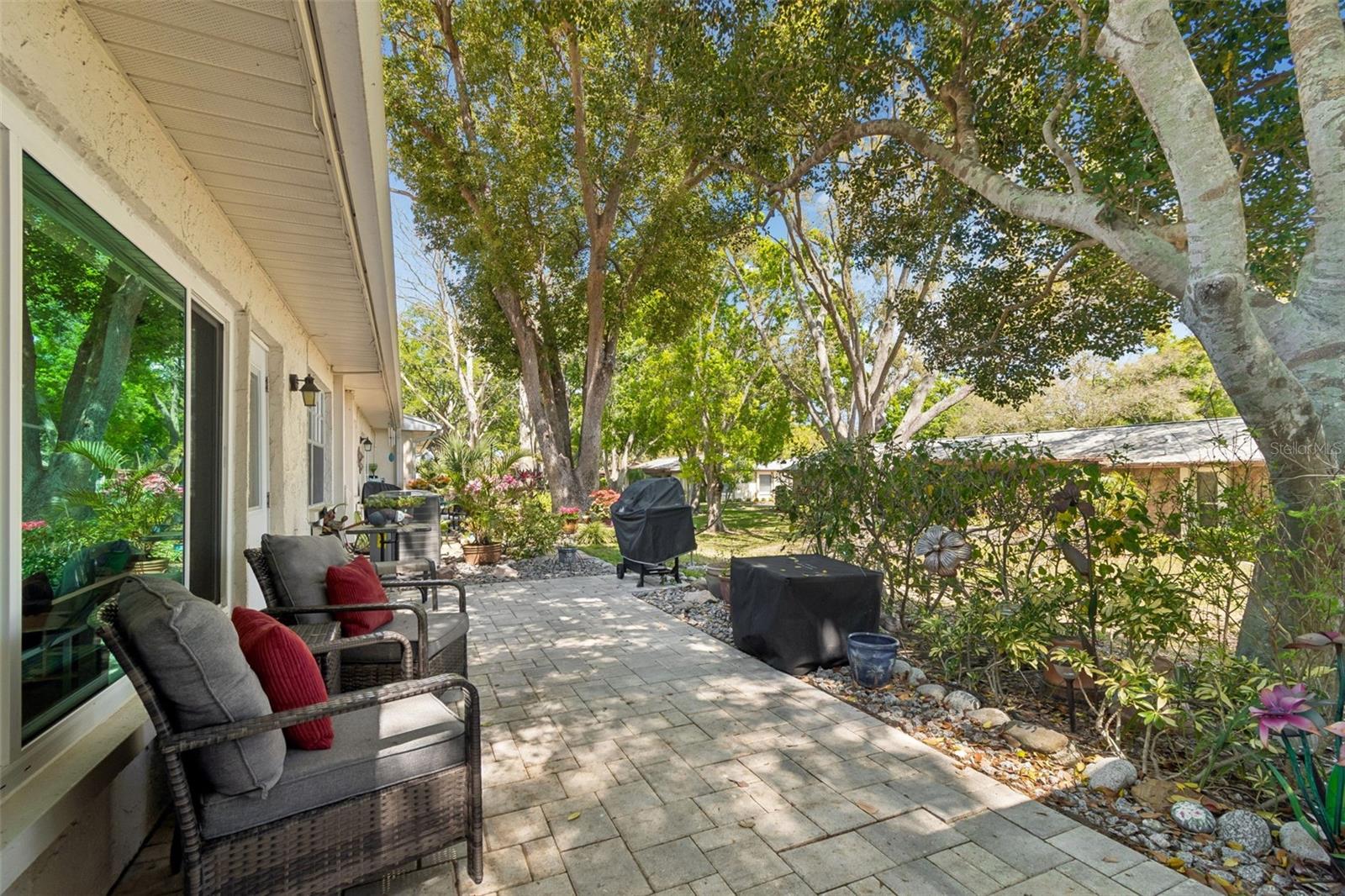 Image 33 of 68 For 2231 Lark Circle E F