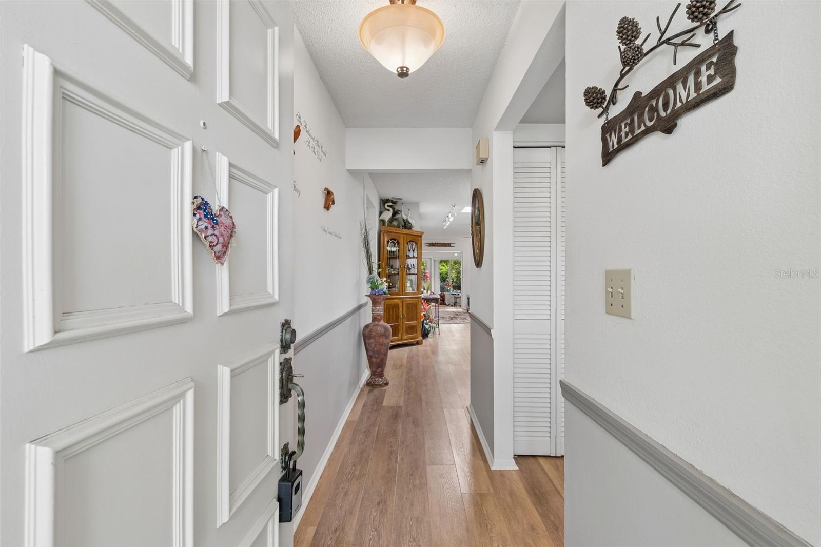 Image 5 of 68 For 2231 Lark Circle E F