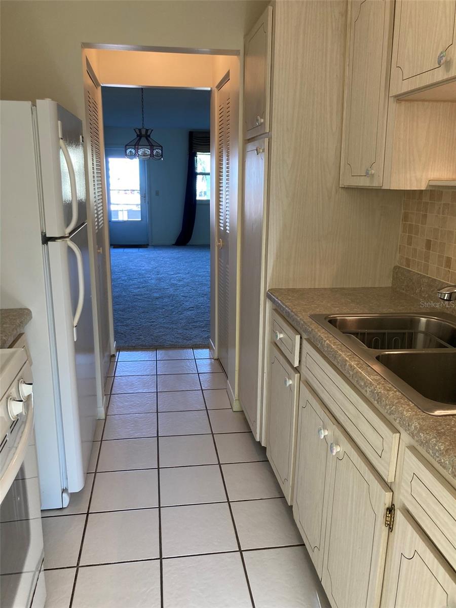 Image 14 of 55 For 5750 80th Street N C202