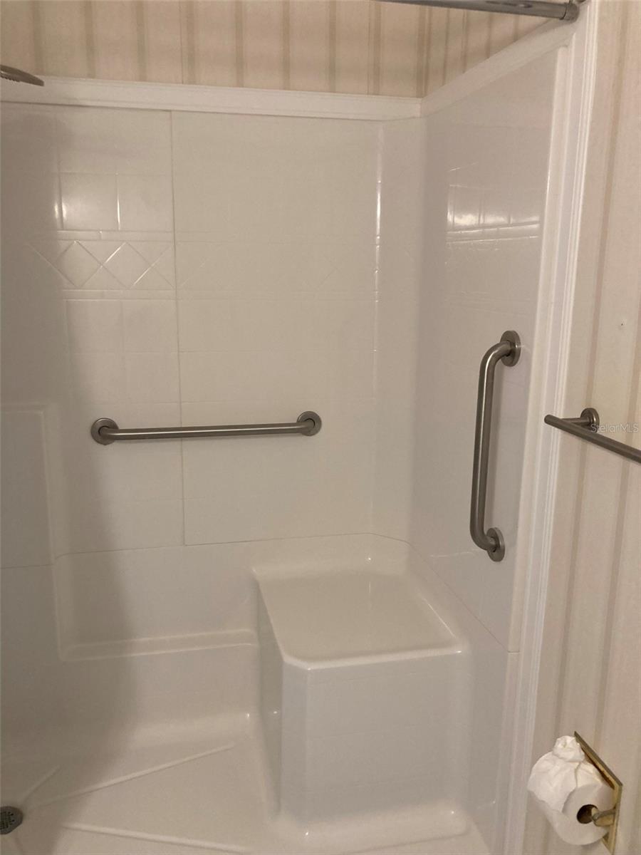 Image 29 of 55 For 5750 80th Street N C202