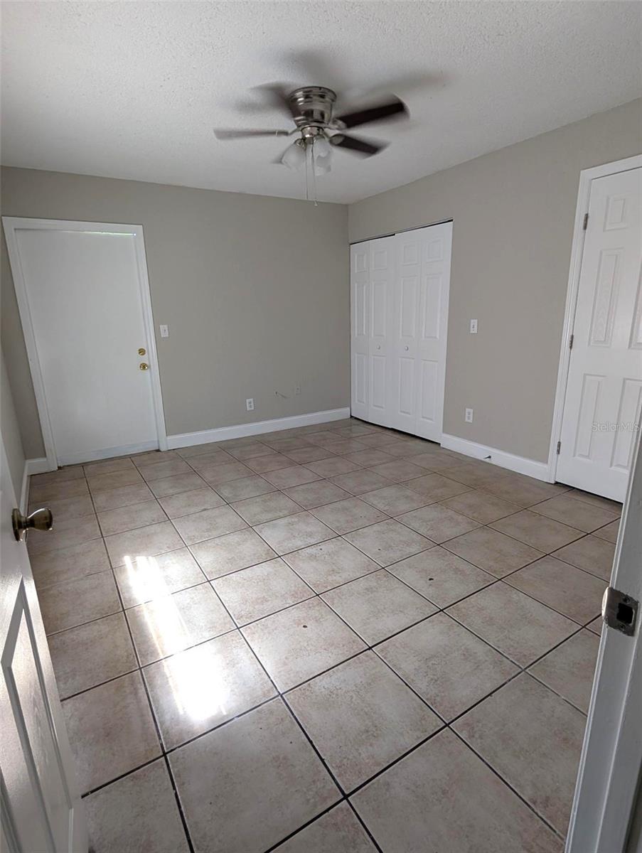 Image 19 of 23 For 5828 3rd Street E