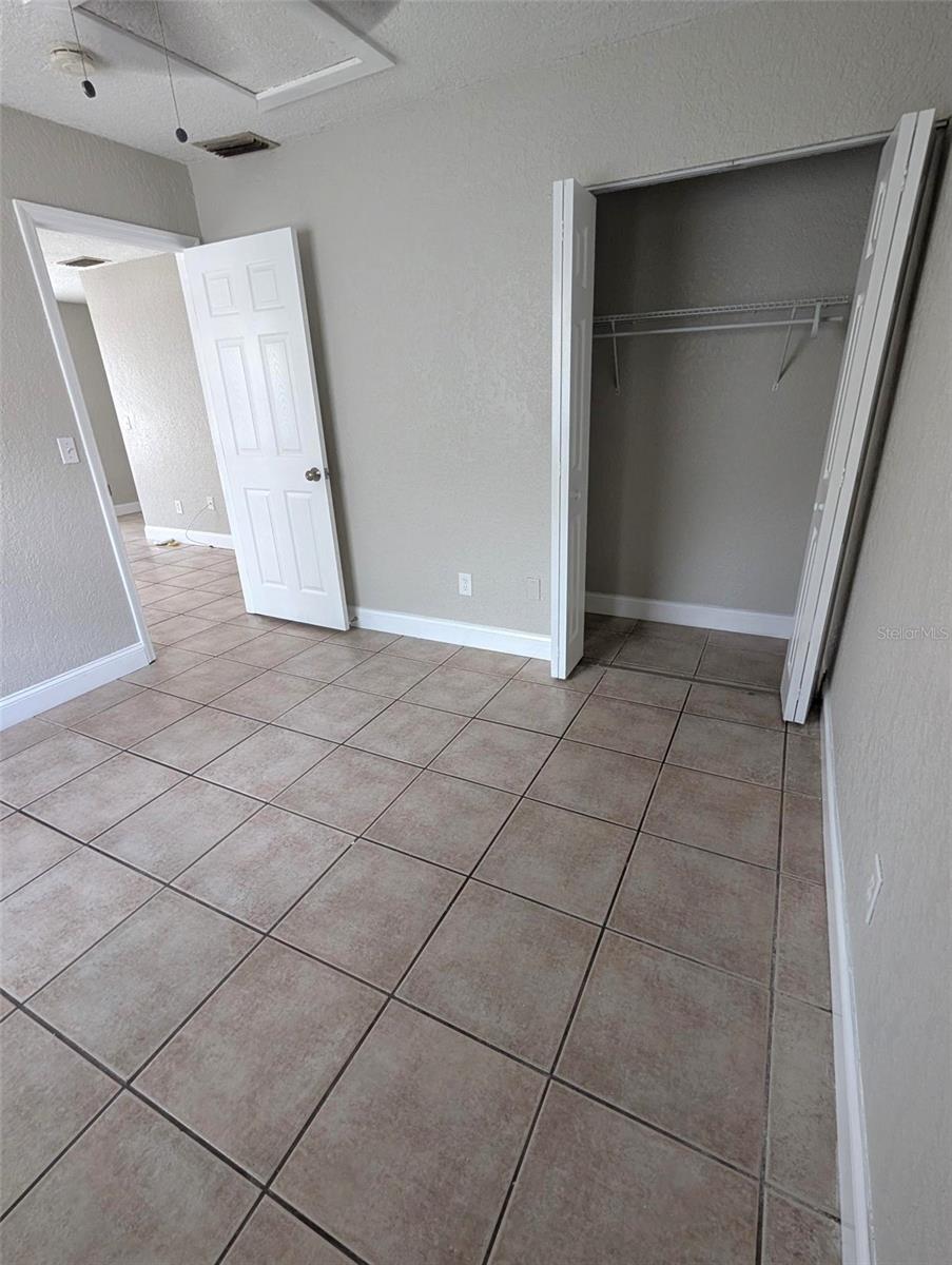 Image 6 of 23 For 5828 3rd Street E