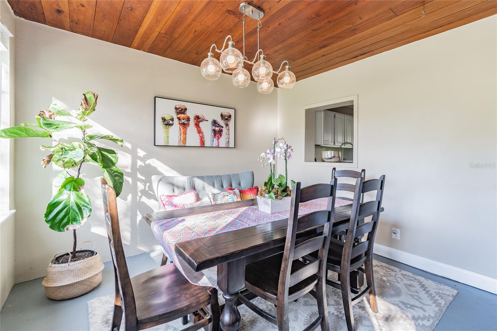 Image 12 of 33 For 6206 Kelly Road