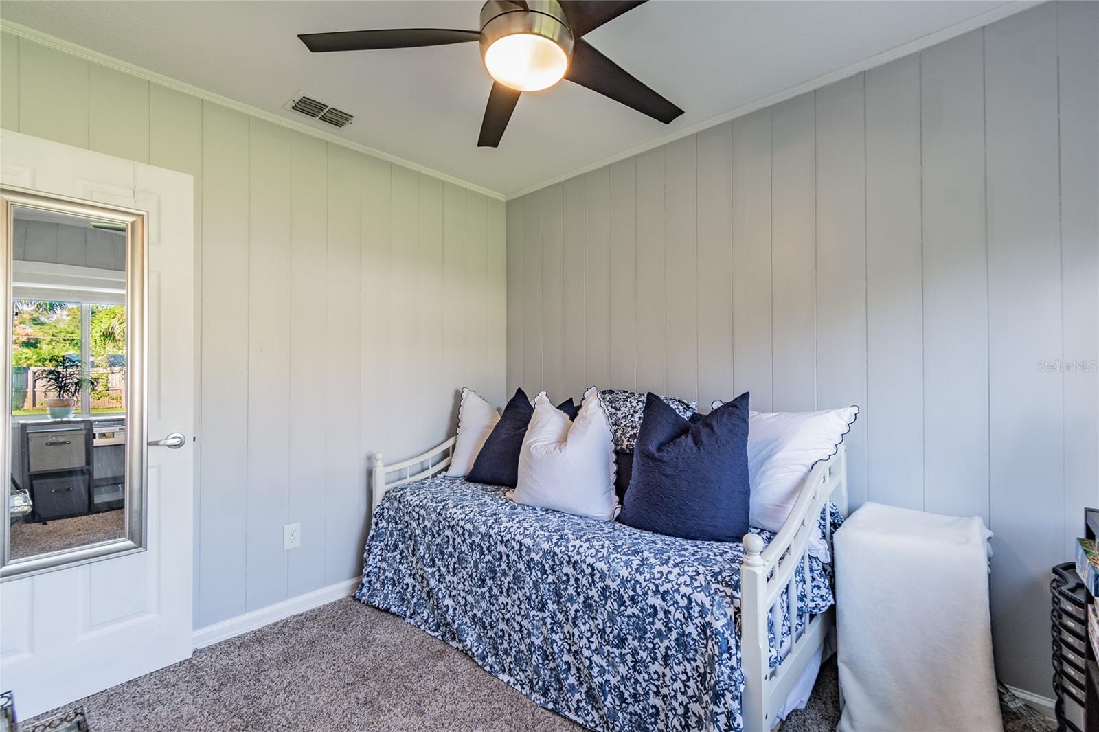 Image 21 of 33 For 6206 Kelly Road