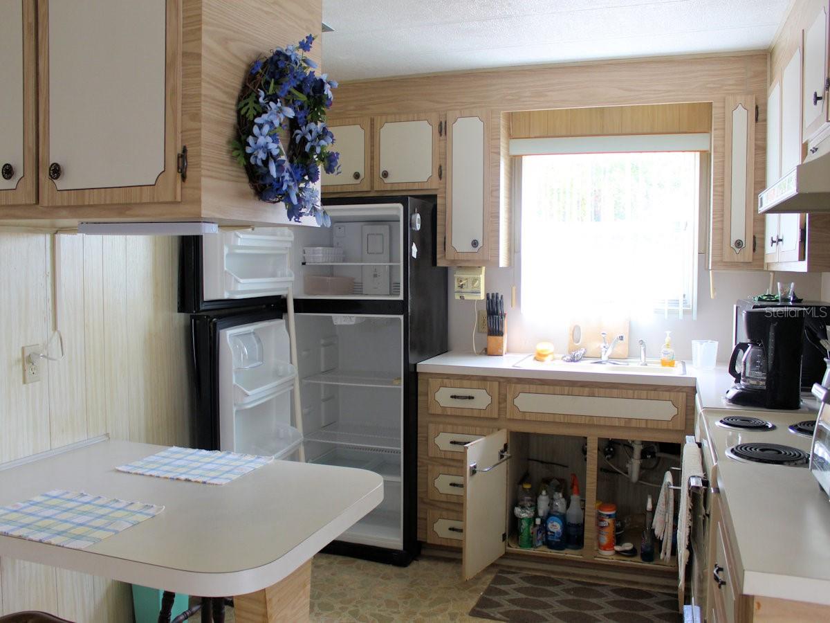 Image 5 of 14 For 2e Pindo Palm Street E