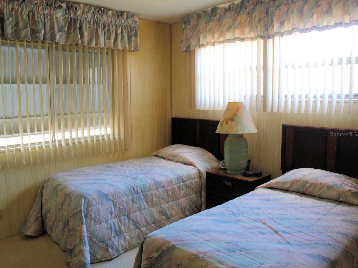 Image 9 of 14 For 2e Pindo Palm Street E