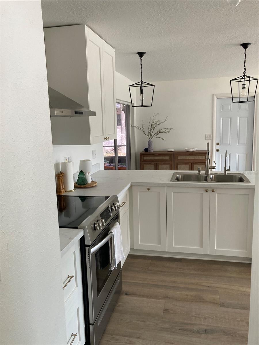 Image 12 of 37 For 4149 Cotton Tail Drive