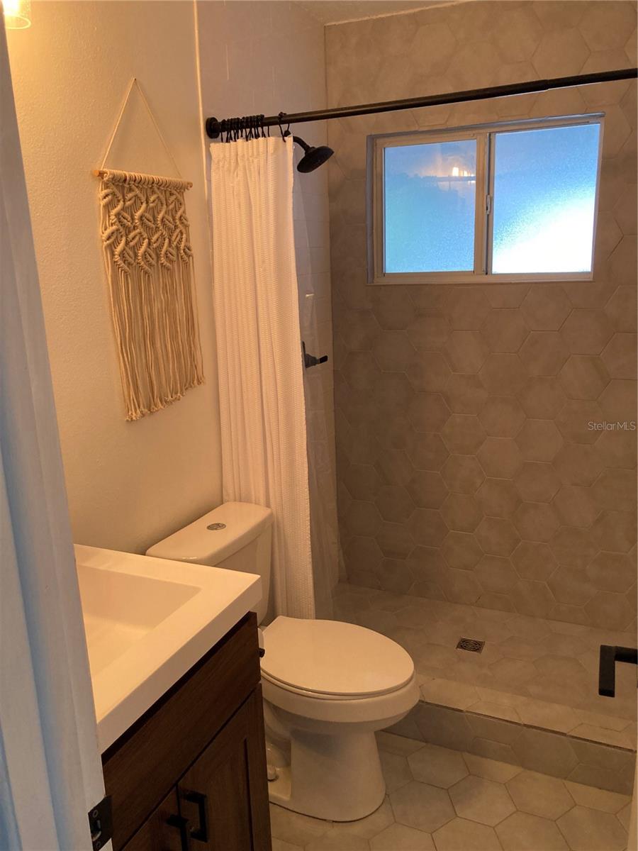 Image 26 of 37 For 4149 Cotton Tail Drive