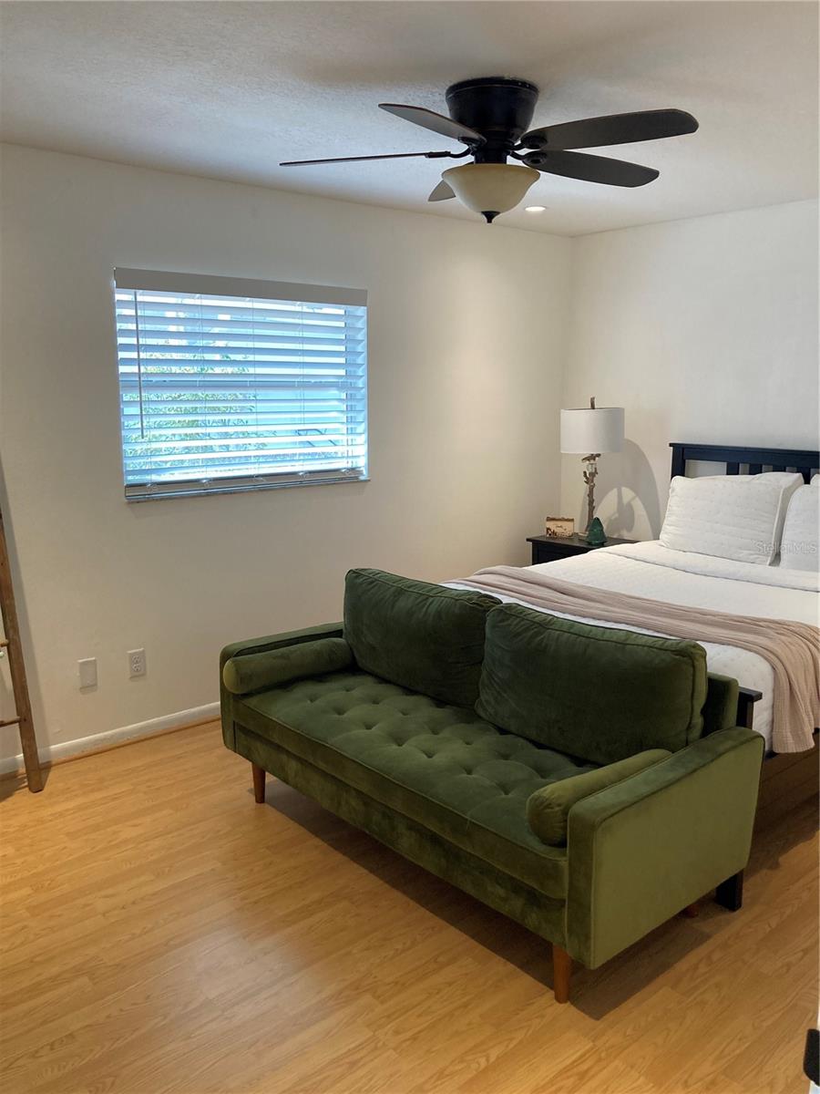 Image 29 of 37 For 4149 Cotton Tail Drive