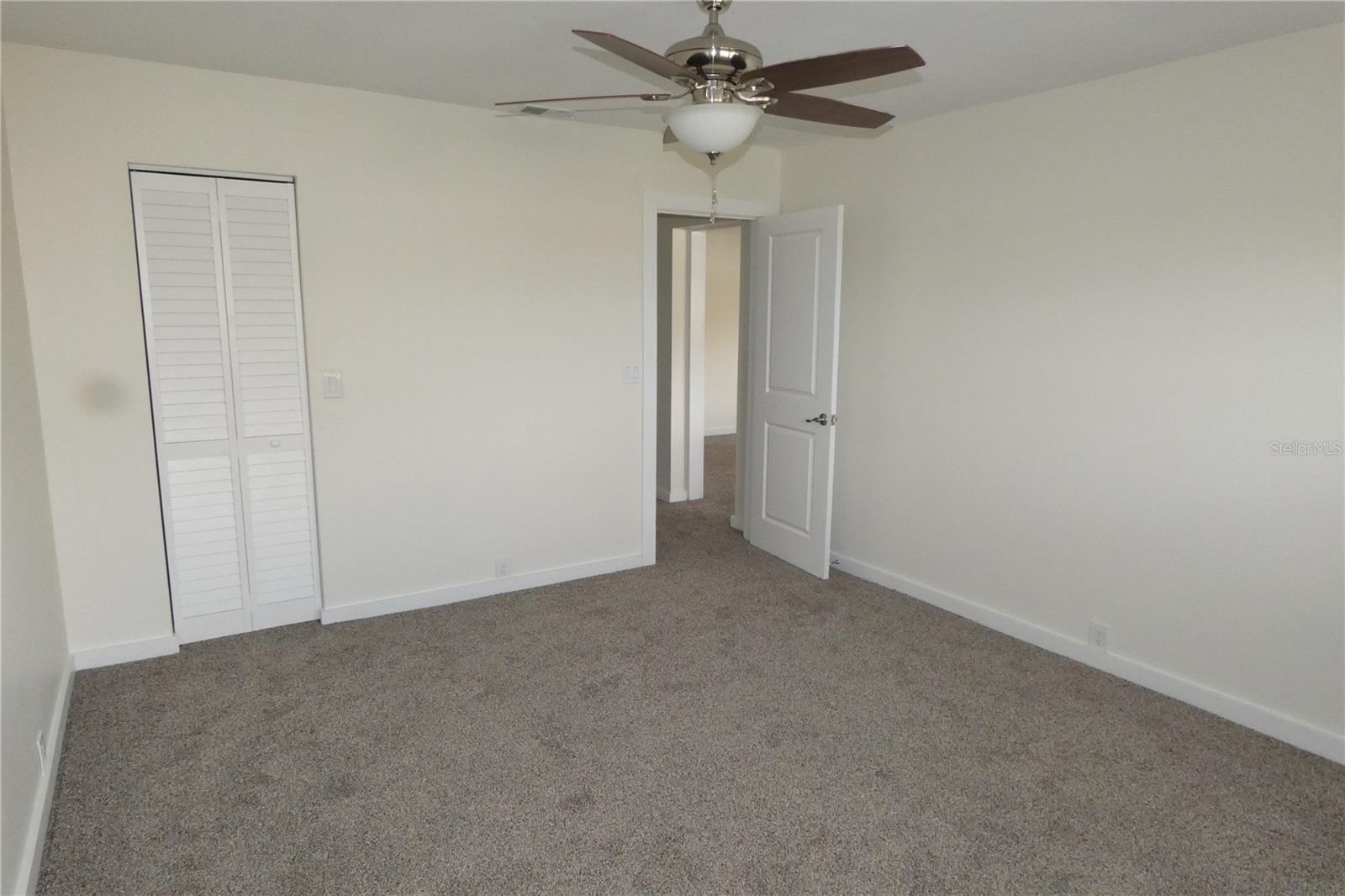 Image 29 of 40 For 5756 Calais Boulevard N 8