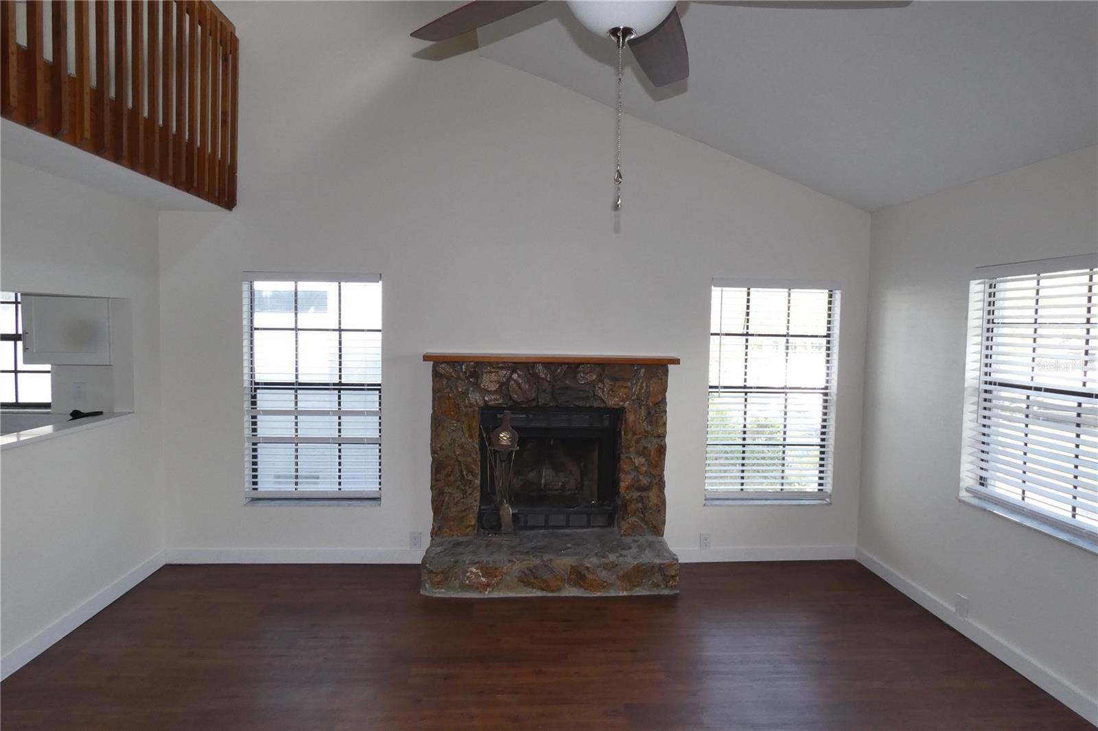 Image 5 of 40 For 5756 Calais Boulevard N 8