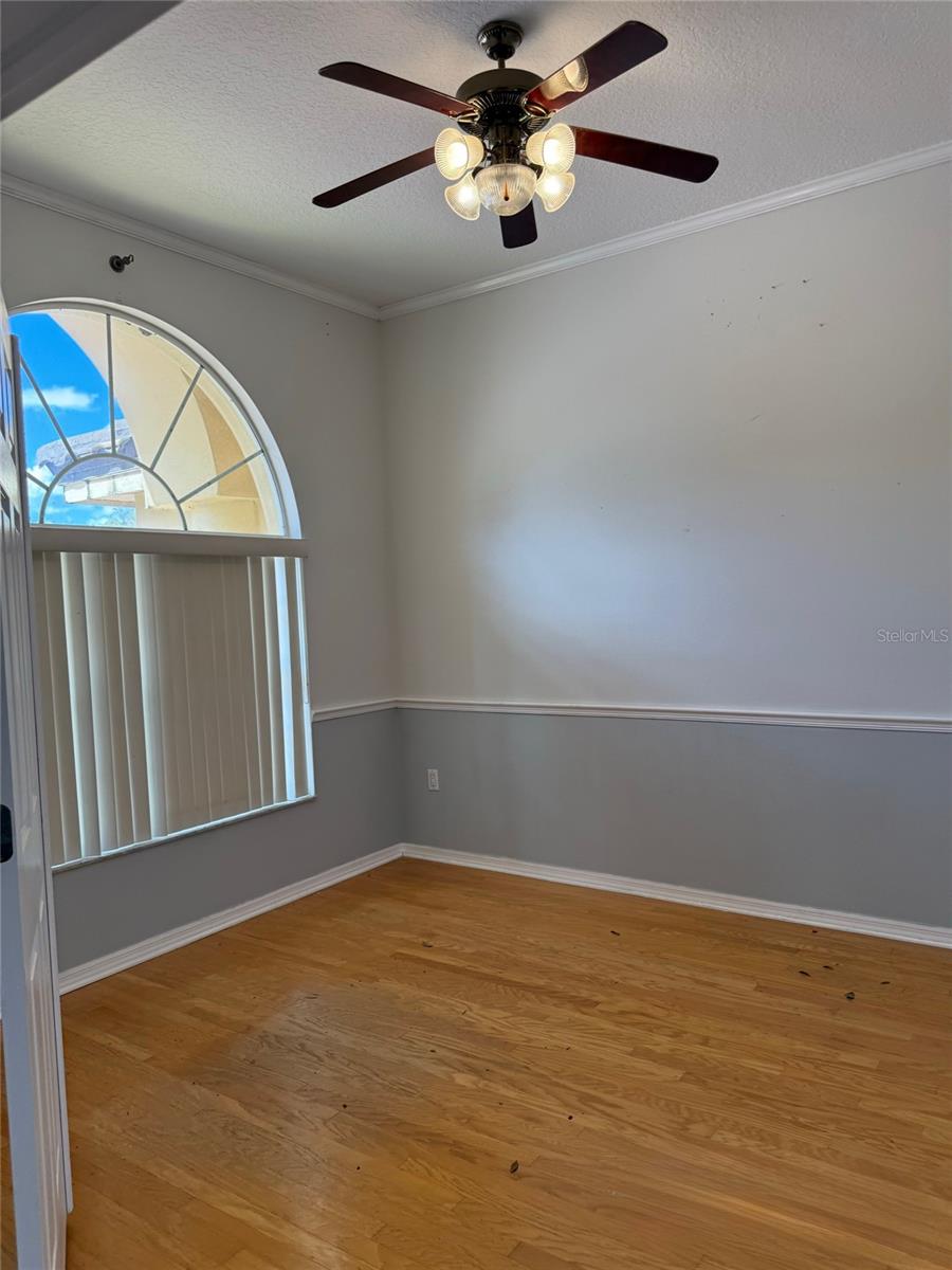 Image 5 of 13 For 3373 Crescent Oaks Boulevard