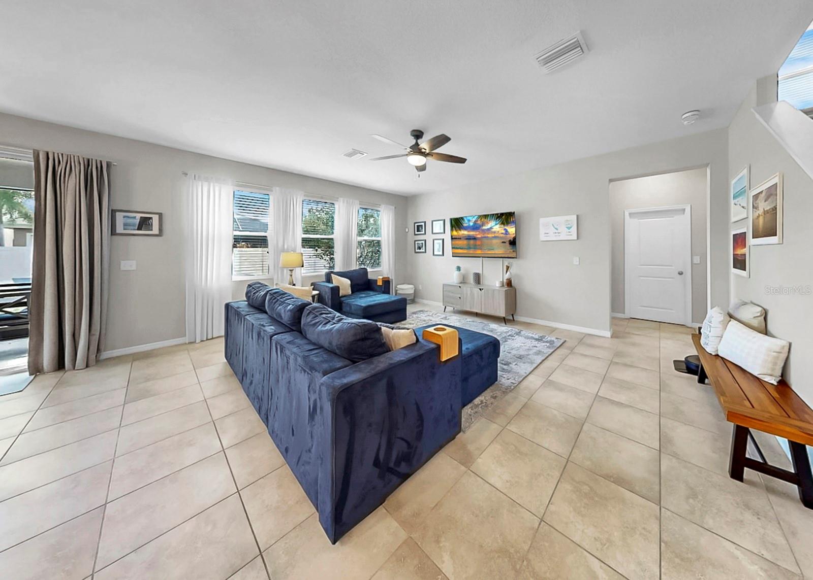 Image 24 of 77 For 6321 Sunsail Place