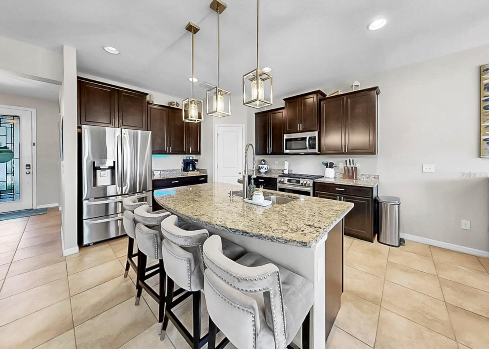 Image 34 of 77 For 6321 Sunsail Place